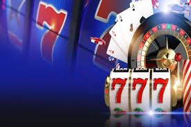 Live Baccarat Poker Blackjack online card games မြန်မာ ကစားနေသောပုံ